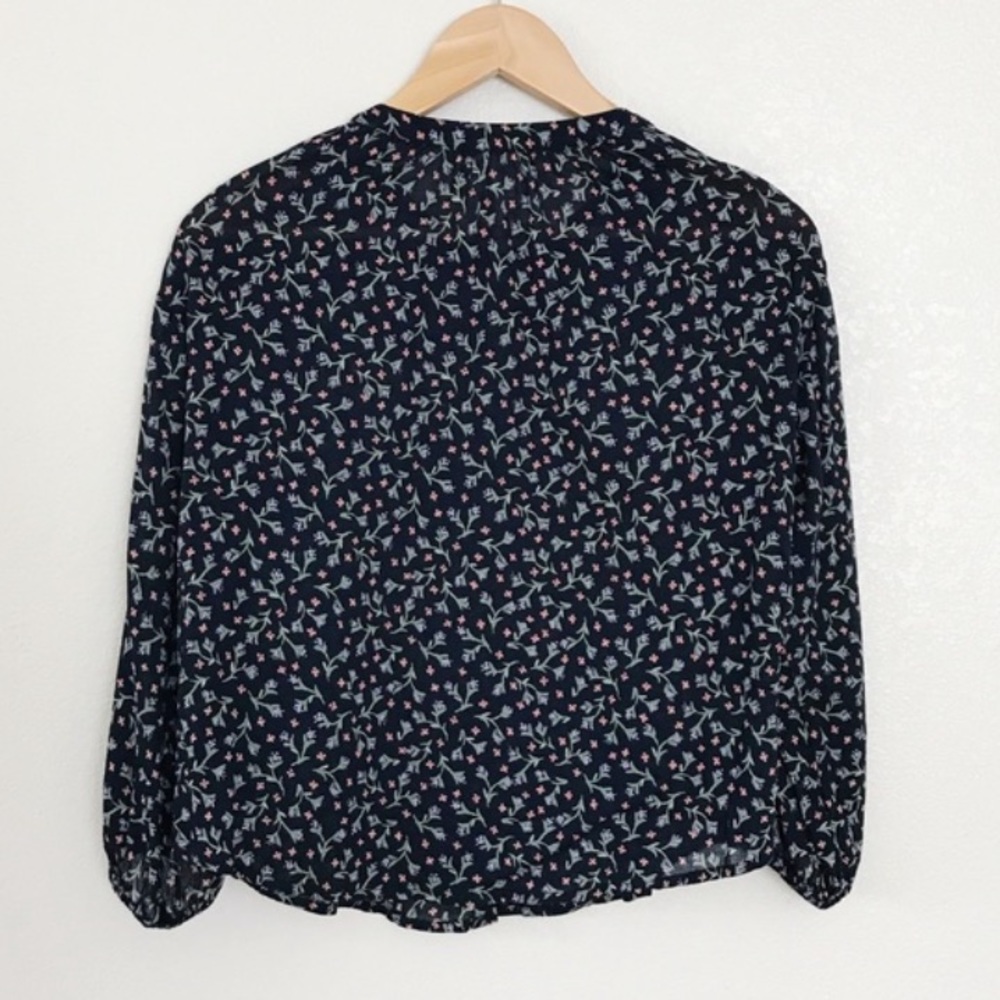 Anthro Velvet by Graham & Spencer Black Floral Collarless Peasant Blouse Top - Picture 3 of 10